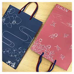 百年紀念經典款提袋 s1-paperbag.jpg